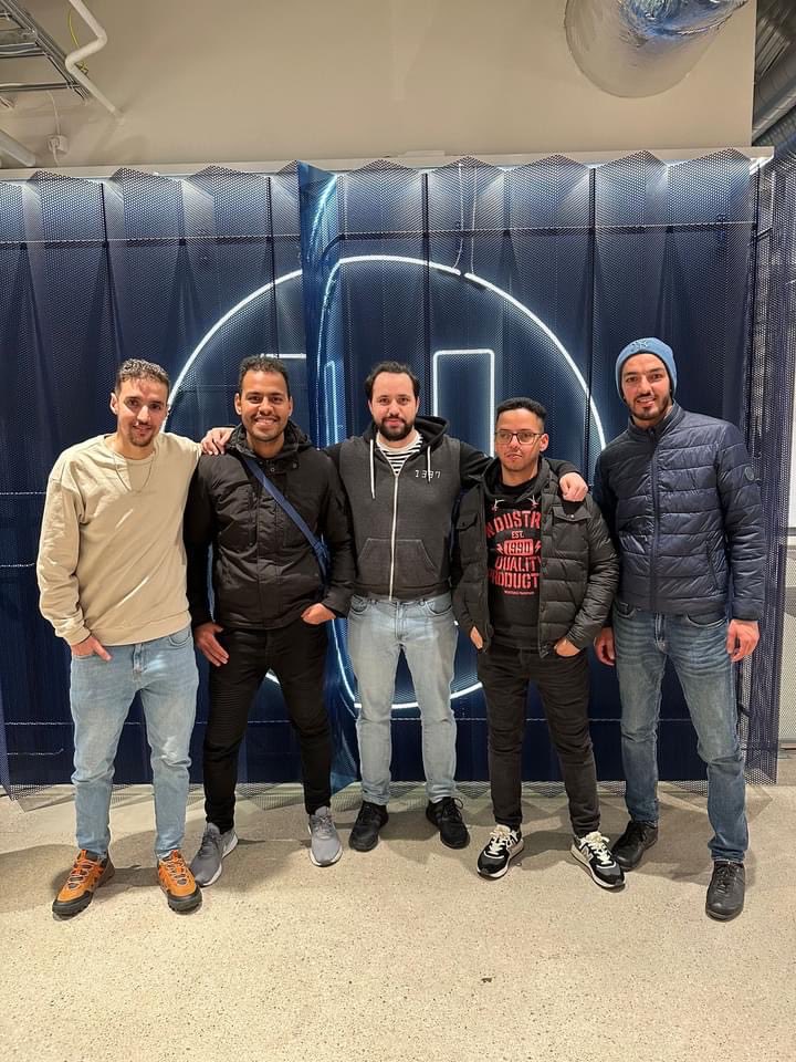 1337FIL's tweet photo. Nos alumni expatriés en Europe, en visite à ⁦⁦@HiveHelsinki⁩ . Les liaisons du #42network dépassent les frontières, n’est-ce pas ⁦@42Network⁩ ? https://t.co/sXZ9z8W7Ru