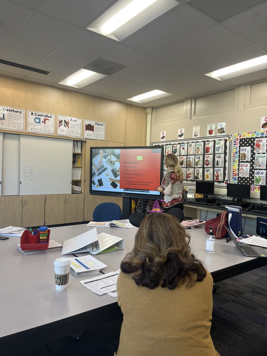 Thank you Sheila Martinelli for working with grade levels today on Designated ELD and ELD standards.  #grantgrizzlies #cjusd

<a href="/DrWendyVMoore/">Wendy Moore</a>