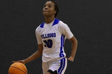 LadyPhenomHoops's tweet photo. Phenom Lady Spotlight: 2023 Jakieya Thompson
#LadyPhenom #PhenomHoops 

👉Committed to NC A&amp;T, we dive into her game a little more and why she should be looked at as one of the top players in her class.

Read: https://t.co/3UayeAp5Td https://t.co/dO8yMjPKF1