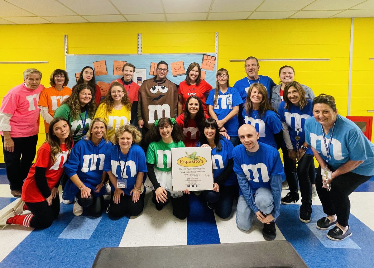 What a sweet day! Happy Halloween!!! 🎃 <a href="/mahwahschools/">Mahwah Public Schools</a> <a href="/MahwahGW/">George Washington School, Mahwah NJ</a> #mahwahconnects
