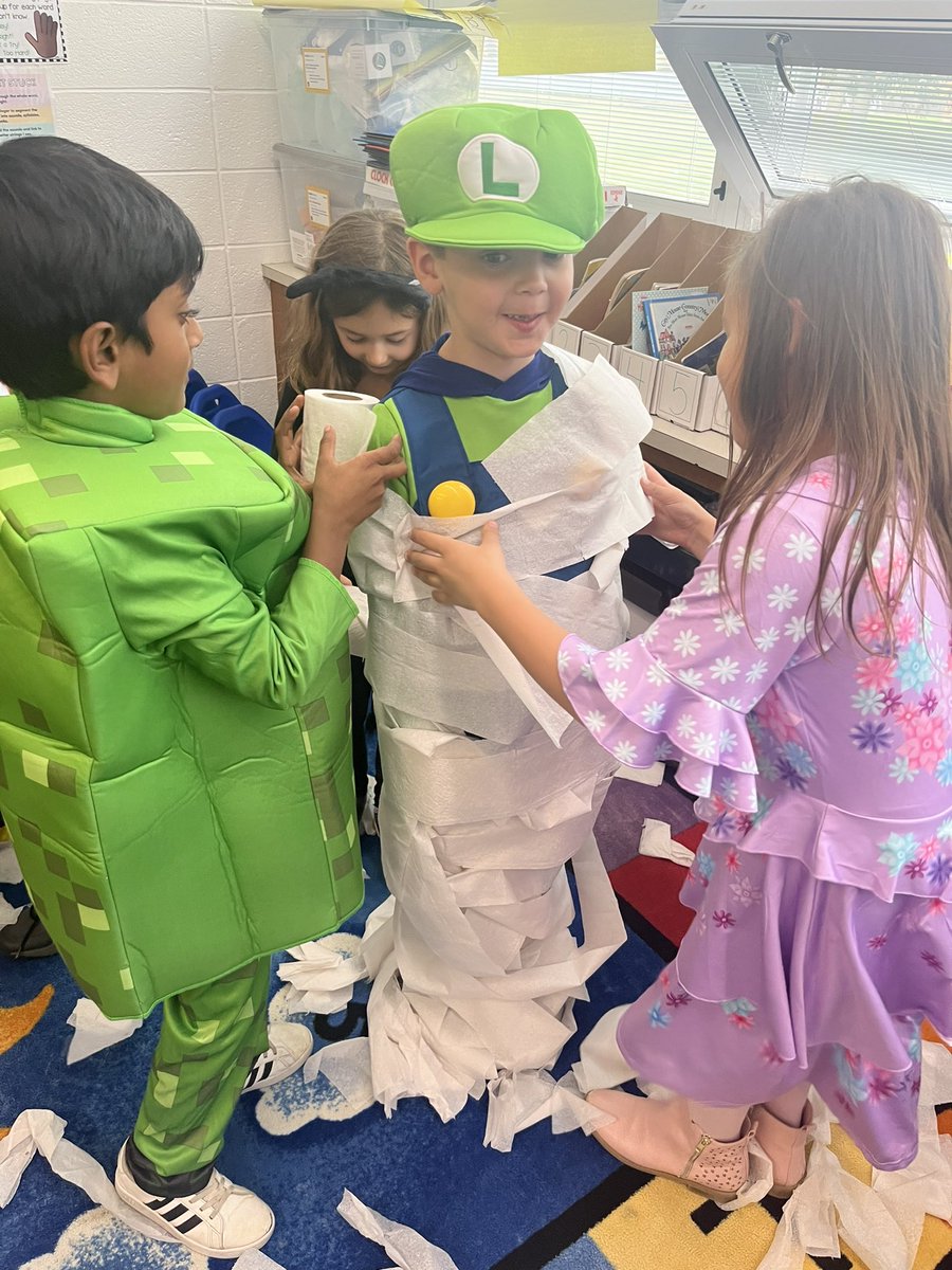 Courtney Zywicki tweet media