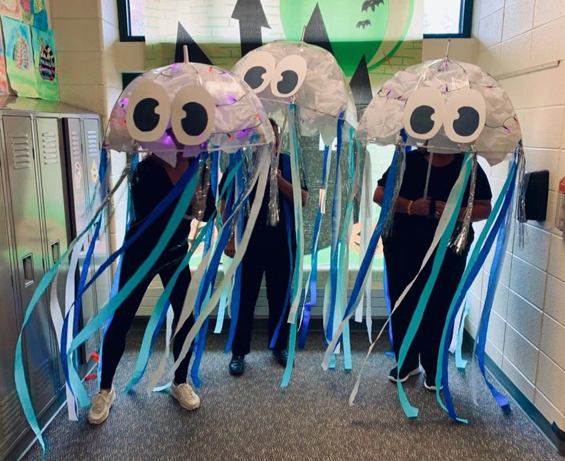 3rd grade team dressed up as jellyfish today! Happy Halloween! 🎃 <a href="/hutchingsele/">Hutchings Elementary</a>