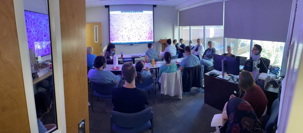 nasir_pathMD's tweet photo. 7th Annual Trich-or-treat scope session by Dr. Feely 🎃 🦠 🔬 https://t.co/j4SqyBviO9