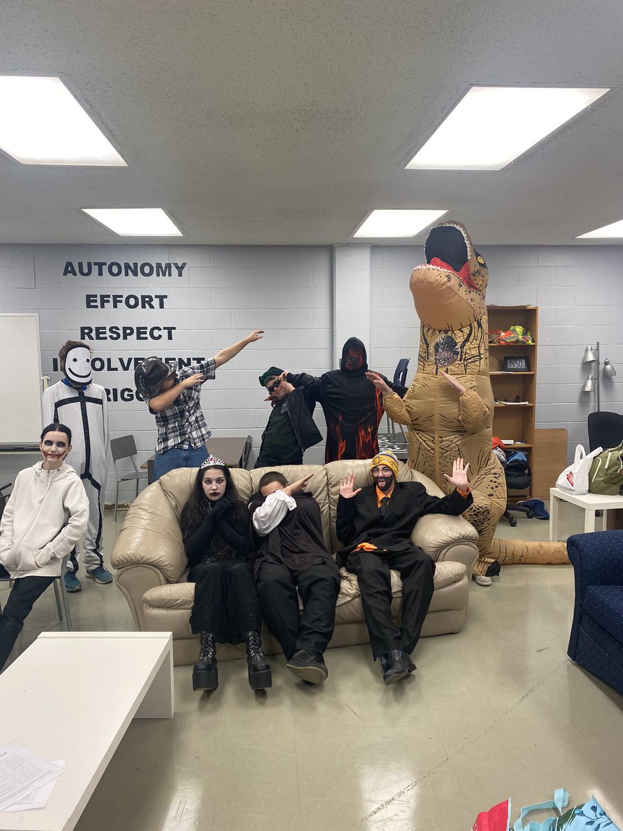 Cferhrhs's tweet photo. Happy Halloween from CFER Heritage. Stay safe tonight. https://t.co/DXPkaHfToi