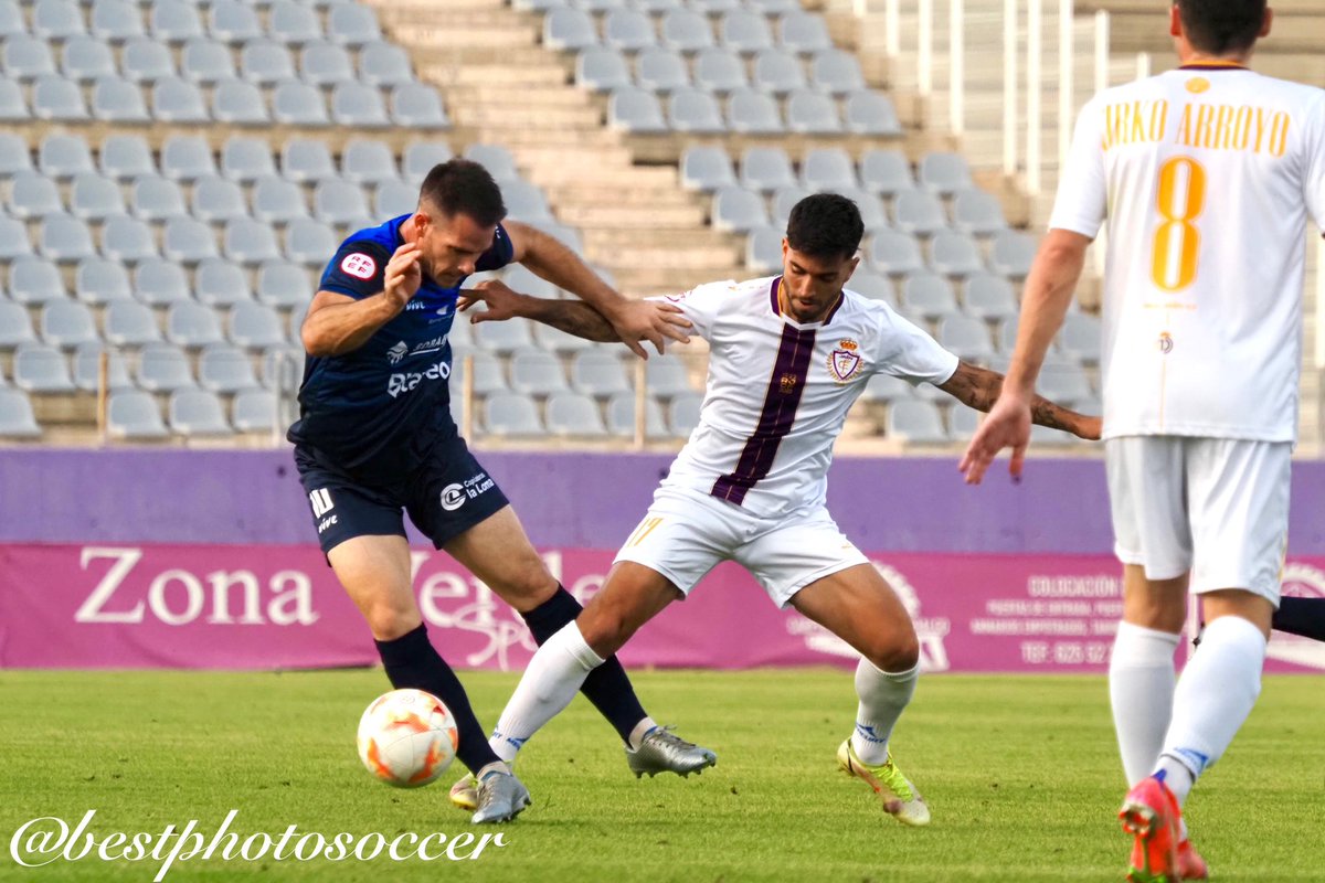 bestphotosoccer's tweet photo. El Real Jaén impone su pegada en la Victoria.
@RealJaenCF
| 5-1 |
@CDTorreperogil
📷 @bestphotosoccer
📰 @ideal_jaen
✍️ @joseantguti
#HalaJaén
#SentimientoCentenario #rjcf1922 #bestphotosoccer #sportphotography #sports #olympus #football #soccer #jaen https://t.co/FzUCkuasTF