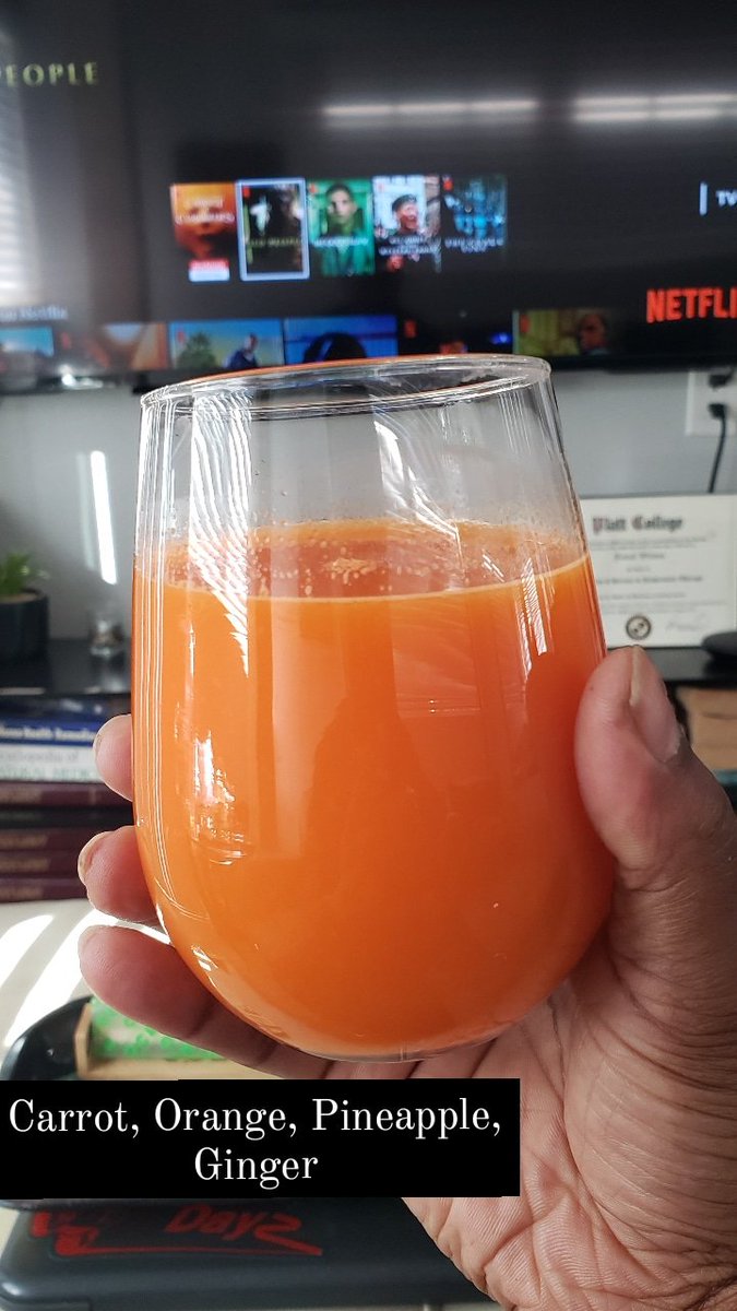 MLeek85's tweet photo. Fresh juice. Delicious. https://t.co/2BAsqQ0sYc