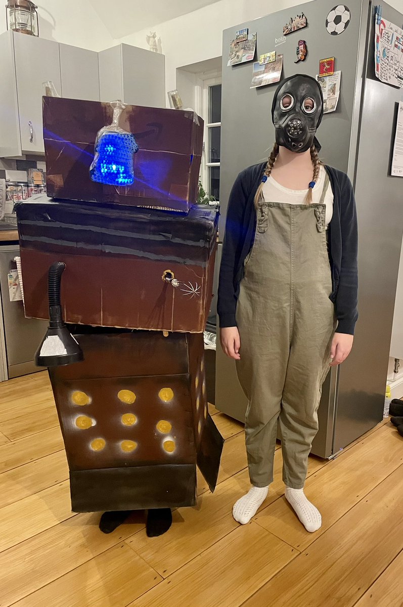 BlomquistTara's tweet photo. Happy Halloween fellow Whovians! Presenting the Dalek and ‘The Empty Child’ from Doctor Who! #whovians #harryjames #dalek #claudiajoi #theemptychild #doctorwho #halloween https://t.co/Ivimo4e1LZ