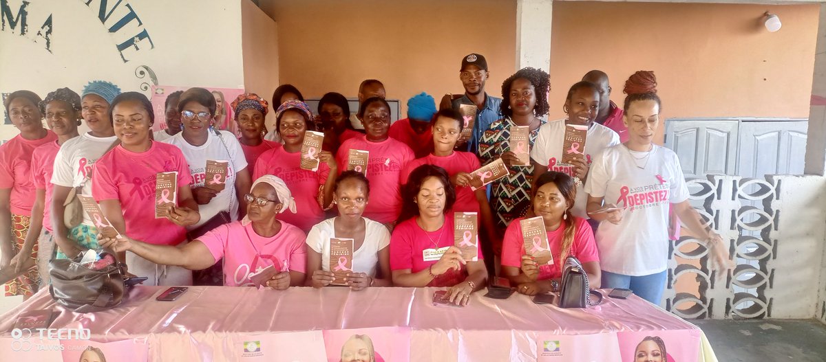 MCOyeck's tweet photo. Le 30/10/2022 - Sous l'autorité du Vice President en  charge de l'encadrement des #femmes, de l'#Entraide et de la #Solidarité, la salle polyvalente Jérôme Mba Sima a reçue une rencontre entre les experts du @SanteSocialeGA dans le cadre du programme #octobrerose2022. https://t.co/pYiOA7SJ6t