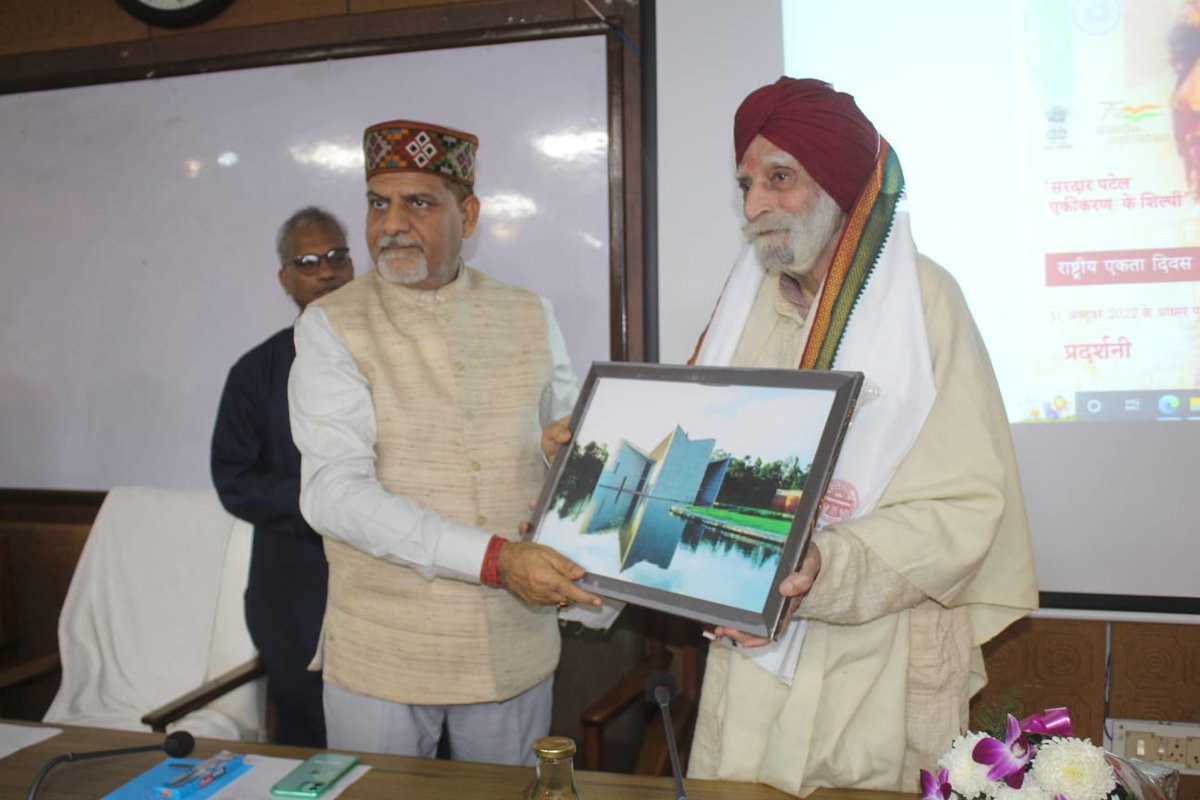 OfficialPU's tweet image. #NationalUnityDay2022  was celebrated today at Panjab University to commemorate the birth anniversary of  Sardar Vallabhbhai Patel. Prof Raj Kumar, Vice Chancellor, PU, was the chief guest &amp;amp; Dr. S. S. Goindi, Former director Gandhi Samarak Bhawan was the guest of honour.