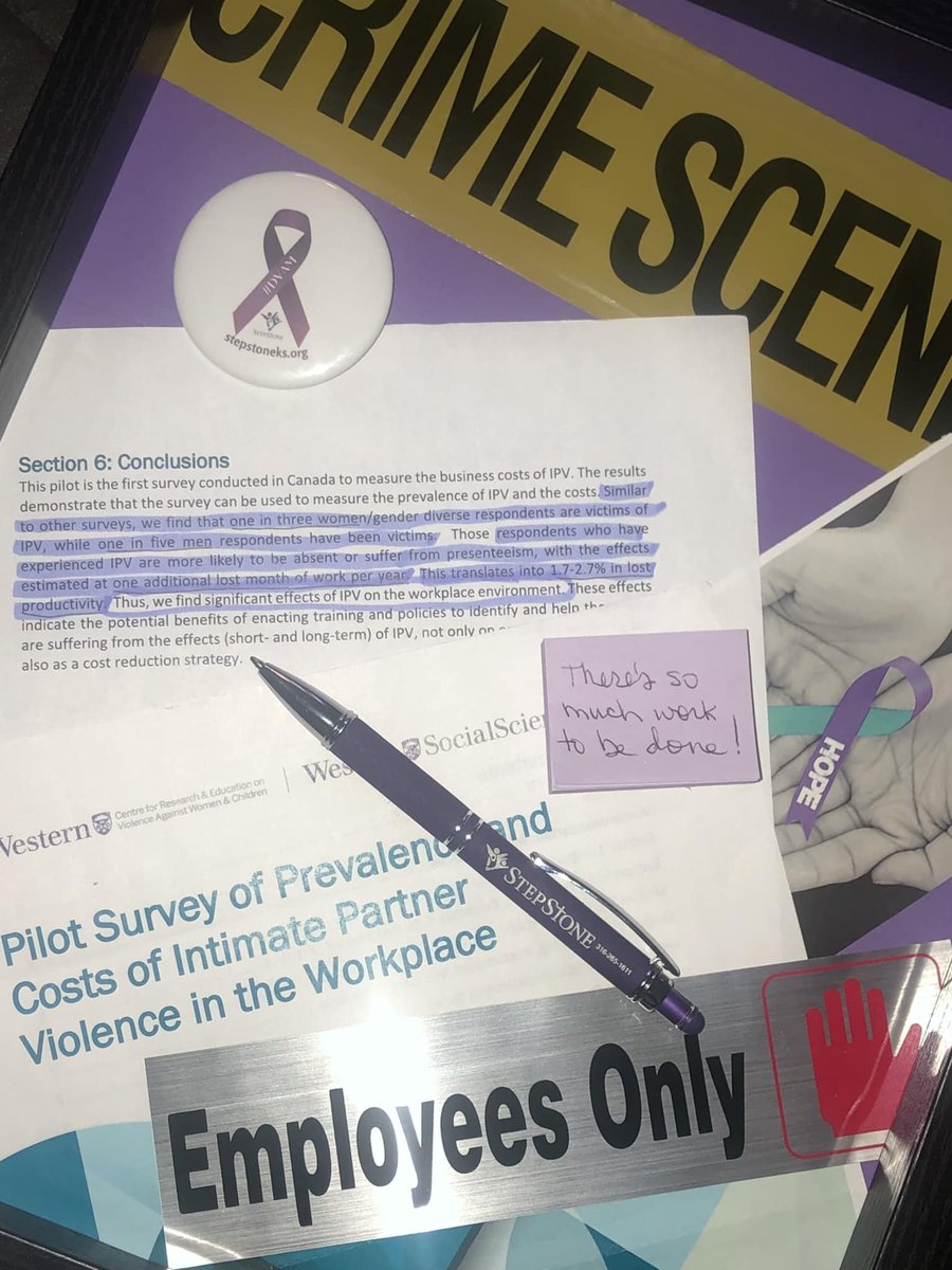 StepstoneK's tweet image. Is your leadership team equipped to provide support &amp;amp; information about local resources to your employees? Do you have a Workplace Violence Policy? 
StepStone offers a free presentation to aid in having these important conversations. Email tlauderdale@stepstoneks.org for info.
