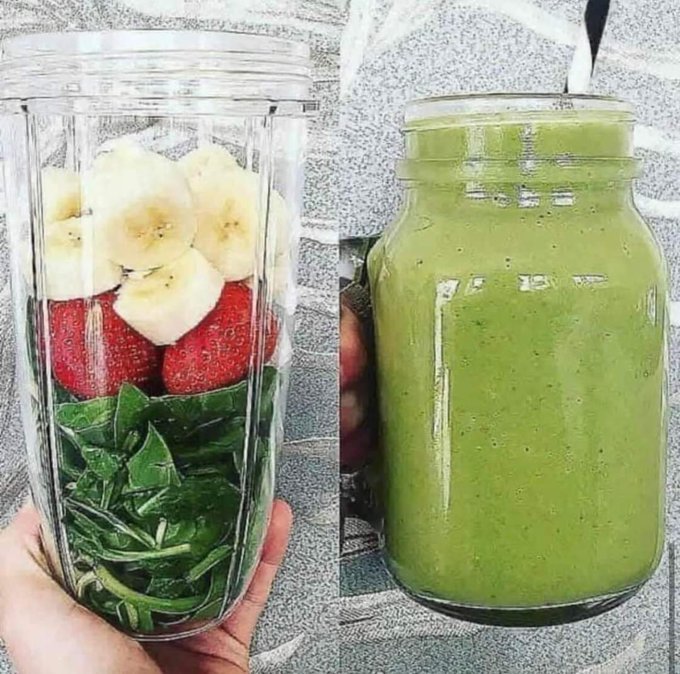 LaNutriologaWeb's tweet photo. Opción de licuado saludable:

- 1/2 platano
- 2 fresas
- 1tz de espinacas
- agua https://t.co/8bBzTP3wtF