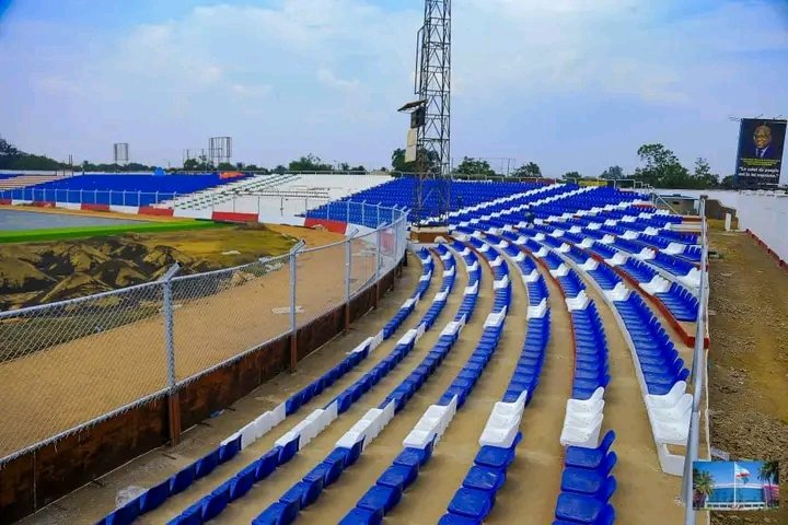 Oui c'est au stade Kibassa de la Kenya !Oui <a href="/JacquesKyabula/">Jacques Kyabula Katwe</a> le fait ! 👌🙏👍