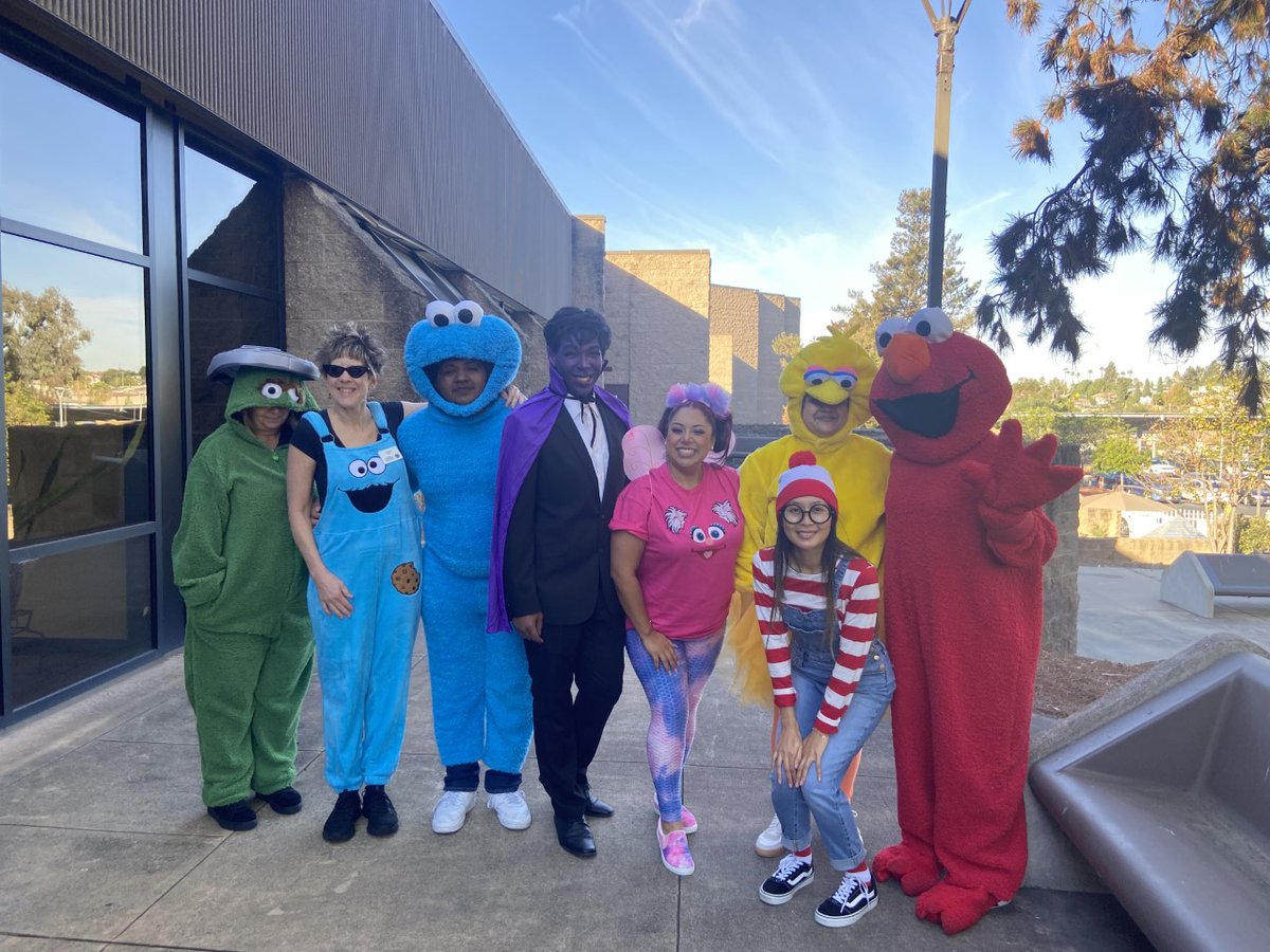SDCCEEDU's tweet photo. Happy Halloween!🎃Halloween spirit around San Diego College of Continuing Education is in full effect! https://t.co/X64wNEAx1c