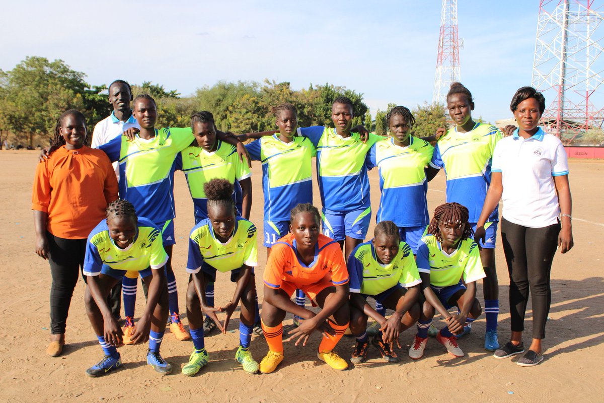Wartsouthsudan's tweet photo. End Violence Against Women and Girls! We continue to build the capacity of women, girls, men, boys and youth to respond to and prevent Violence Against Women and Girls.Last Friday, 28th October 2022, Hyper FC played against Komiru FC at Zain Ground Gudele as we raised awareness https://t.co/pCWcbYj7hY