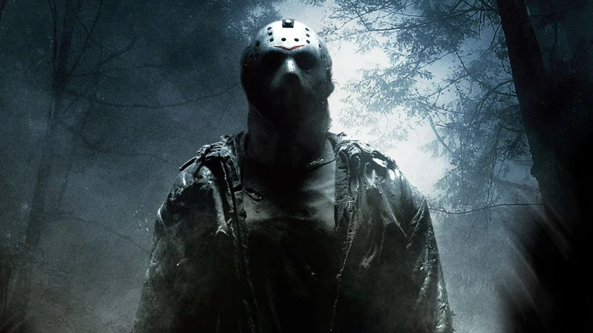 ¡JASON VOORHEES vuelve! Luz verde a Crystal Lake, la serie a modo de precuela de la saga Friday the 13th que dirigirá Bryan Fuller (Hannibal) bajo la producción de A24 y Victor Miller, el guionista de la película original. En EEUU se estrenará en Peacock, plataforma de Universal.