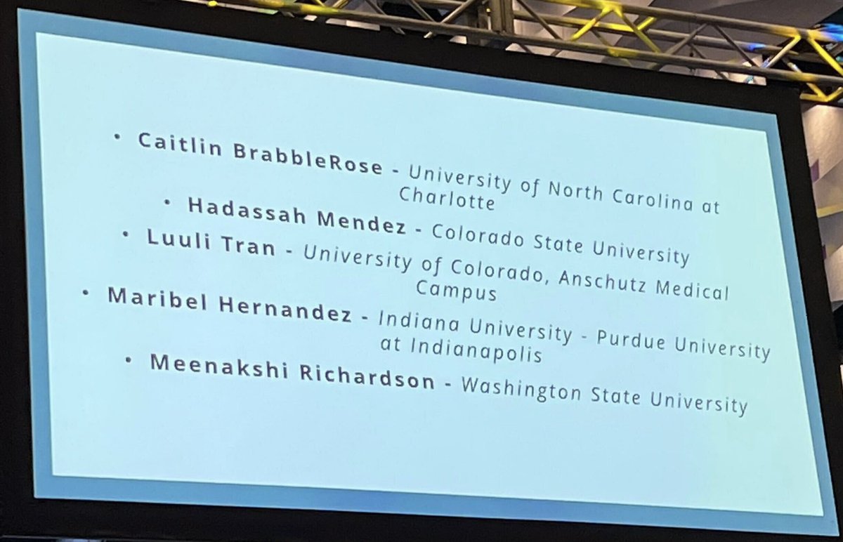 TheFrancoLab's tweet image. Luuli also won a travel scholarship AND a research poster award at #2022NDiSTEM! 
#weCUdevbio 🏆