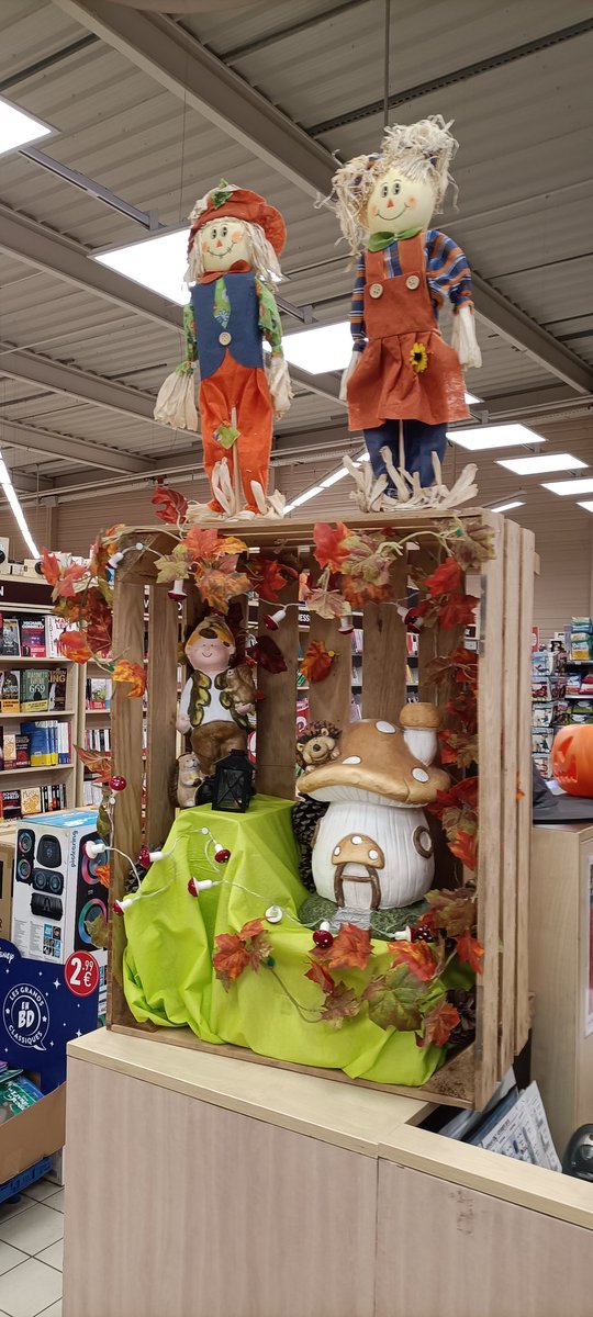 SNEC_Leopold's tweet photo. #toujourspresentsnec Aujourd'hui visite des @CarrefourFrance  Market Poix de Picardie,Moreuil et Villers Bocage(80).Échanges avec l'encadrement sur différents sujets du moment.
Merci à tous pour votre accueil.
@lencadrementcestnous
@SNEC_CFE_CGC https://t.co/BiGzTGbYob