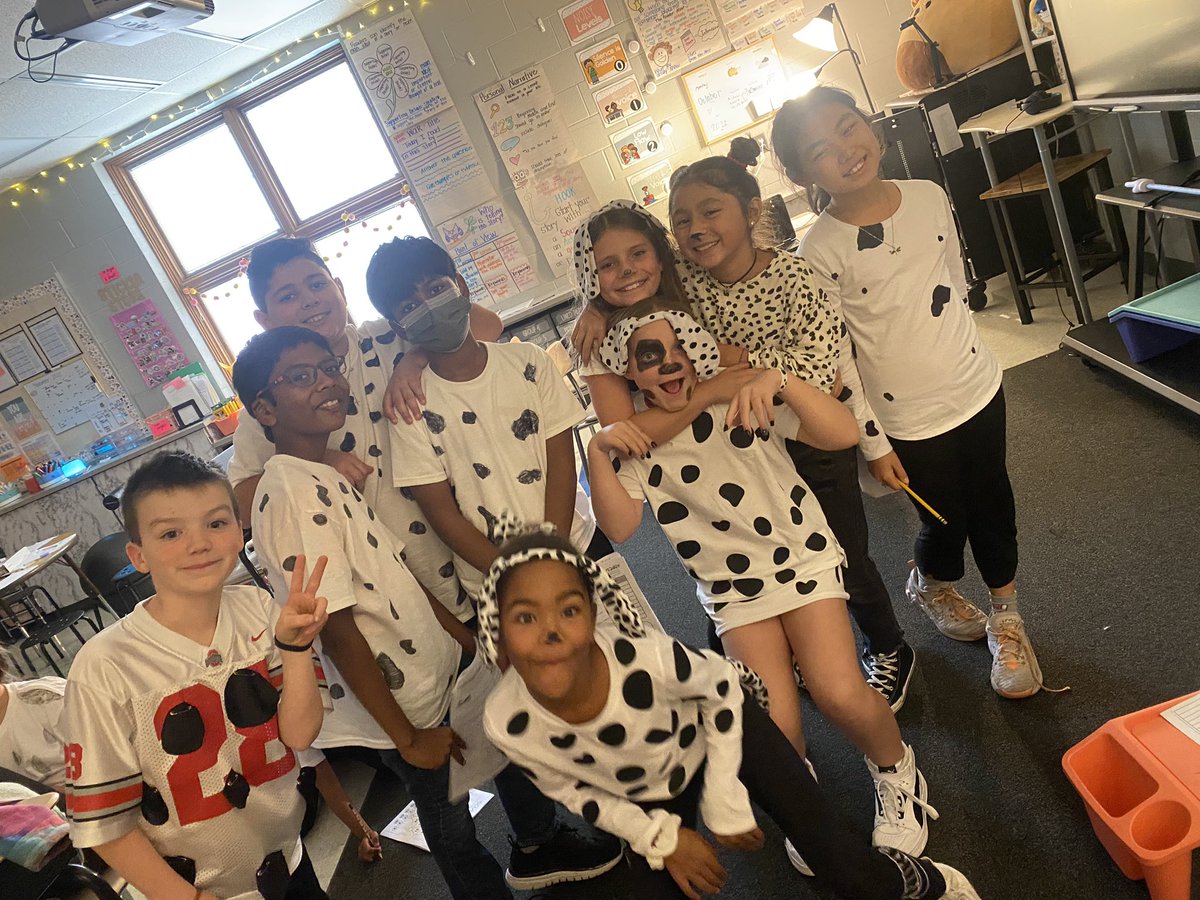 Happy Halloween from Cruella and her Dalmatians!  🦴🐾🎃