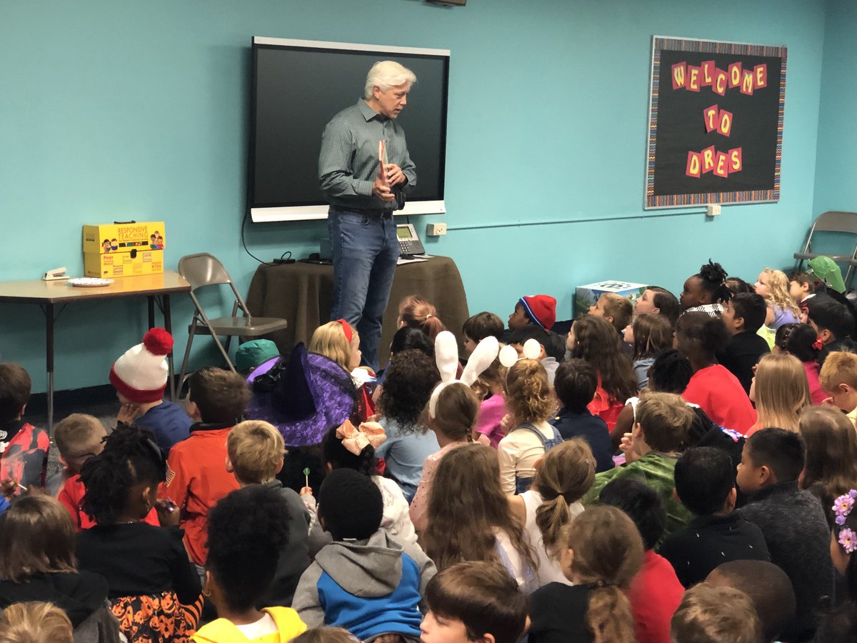Dean_Road_Elem's tweet photo. Thank you @ronanders2020 for reading to our first graders today! We enjoyed learning about what it's like to be Mayor of Auburn! https://t.co/ENsdh50Ouy