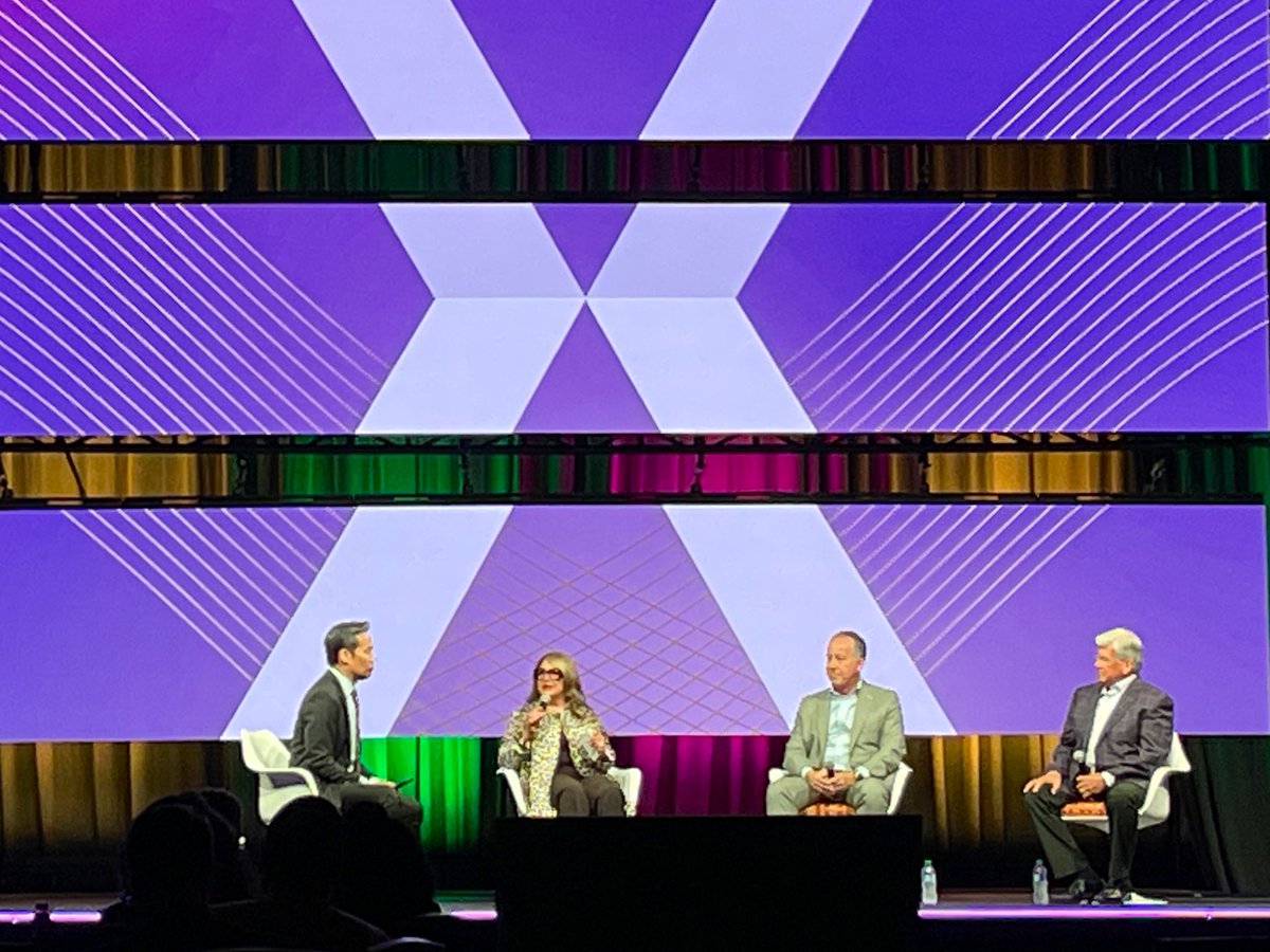 writerkms's tweet image. “The money is still green whether it comes from OEM, Tier 1 or Tier 2.” Wisdom from #RosaSantana on a panel with @Toyota about diverse suppliers! @NMSDCHQ @NBCNews @ToyotaSD #2022nmsdcconference #weareNMSDC