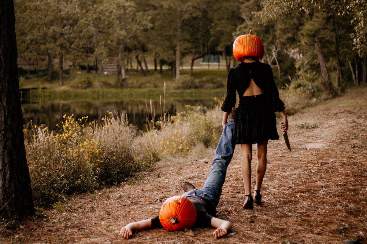 MattisonSmith's tweet photo. A spooky love story pt.2 🔪🍷
Photographer :
@ Ryleecooperphotography on IG https://t.co/QVQMTq7HdA