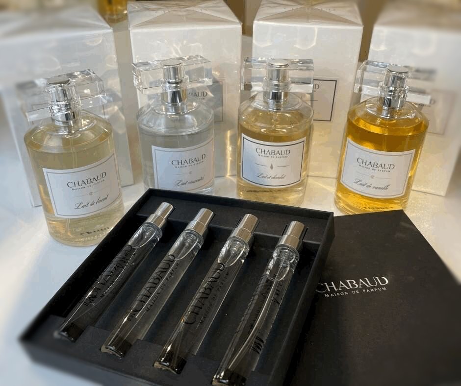 ParfumExquis's tweet photo. When it comes to realistic lactonic perfume, Chabaud doing the best ones😍
Discovery set of 4 super cozy and extremely gourmand perfumes will fill you heart with warm of home, sweet home🧖‍♀️

Did you expose yourself to milky frags yet?
#chabaud #Perfume #discoveryset https://t.co/RhMQwinO2N
