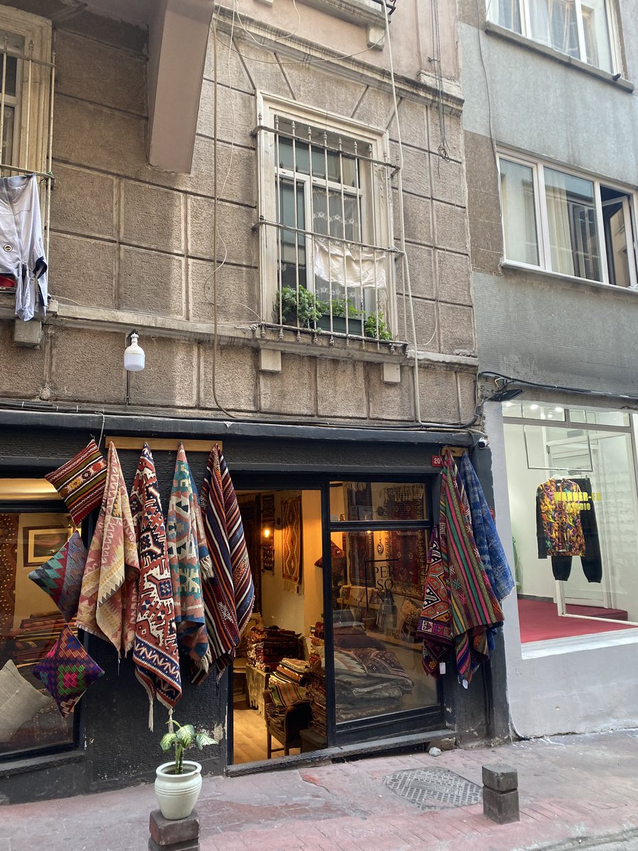 S*km böyle günü, teşekkürler…