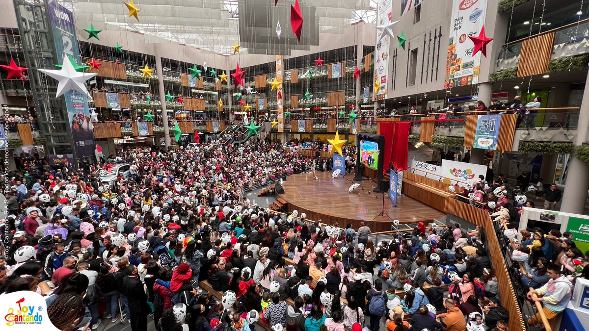 Gracias a los más de 3000 asistentes. Fueron un público increíble. Las verdaderas estrellas fueron ustedes. Amamos verlos cantar, bailar, reír... No tenemos palabras para describir todo lo que vivimos junto a ustedes. Esperamos verlos pronto en otro Show así de mágico ✨