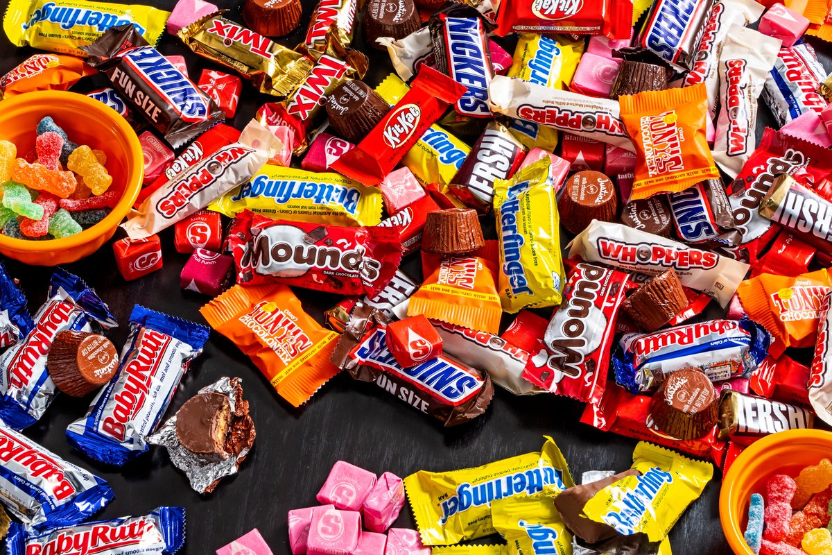 Happy Halloween! What was your favorite candy to get for Halloween? Reese's? Kit-Kat? Snickers? #Wahlburgers #Halloween #TrickorTreat