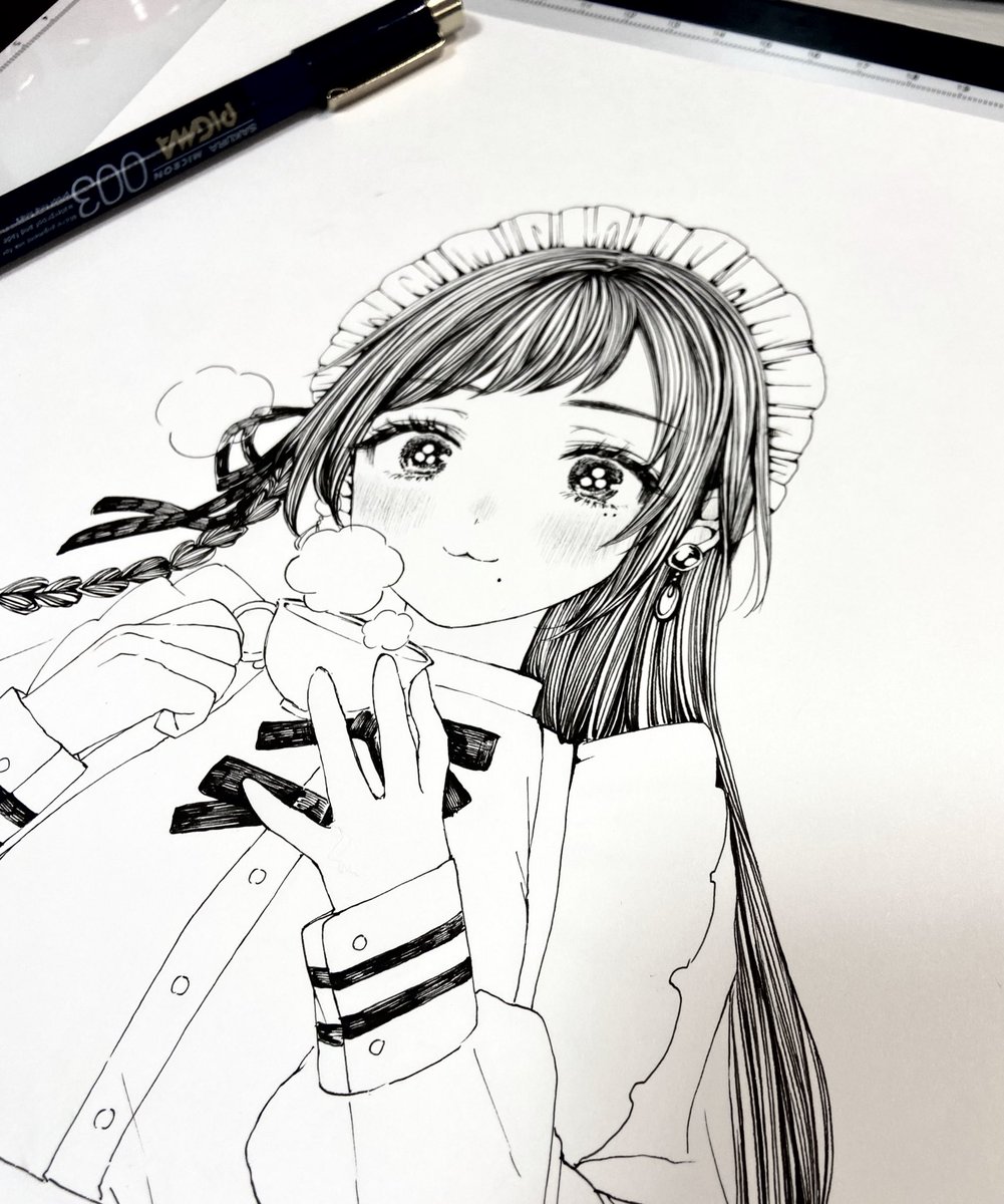 ご依頼のメイドちゃん描いてます○ 