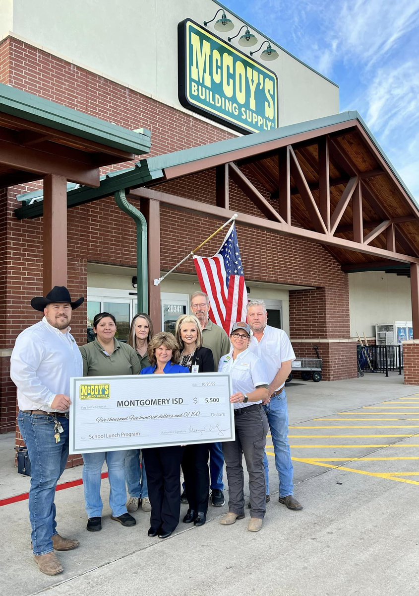 MontgomeryISD's tweet photo. MISD would like to thank the Montgomery McCoy's for using the $1 Pallet program to payoff lunch balances in MISD. When community members need pallets for projects, they can buy them for $1 and 100% is collected for local schools.
#WeAreMontgomeryISD #OnePathTogether @BornToBuild https://t.co/Zd5zk72O9s
