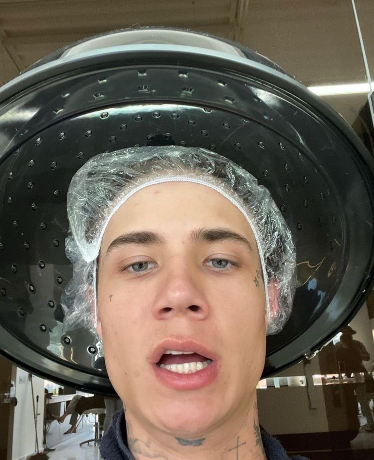 ⠀⠀      🎸 ︐ 311022.  
⠀⠀⠀⠀⠀ 
                se vienen cositas.
⠀⠀⠀⠀