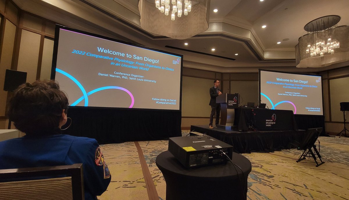 SchneiderNAS's tweet image. Starting day 4 with a photodump to show how awesome the @APSPhysiology #comparative2022 has been! Great talks, by amazing speakers! Great conversations with talented and inspiring scientists including @Astro_Jessica! Thank you @SLUCompPhys for organizing such a wonderful meeting!