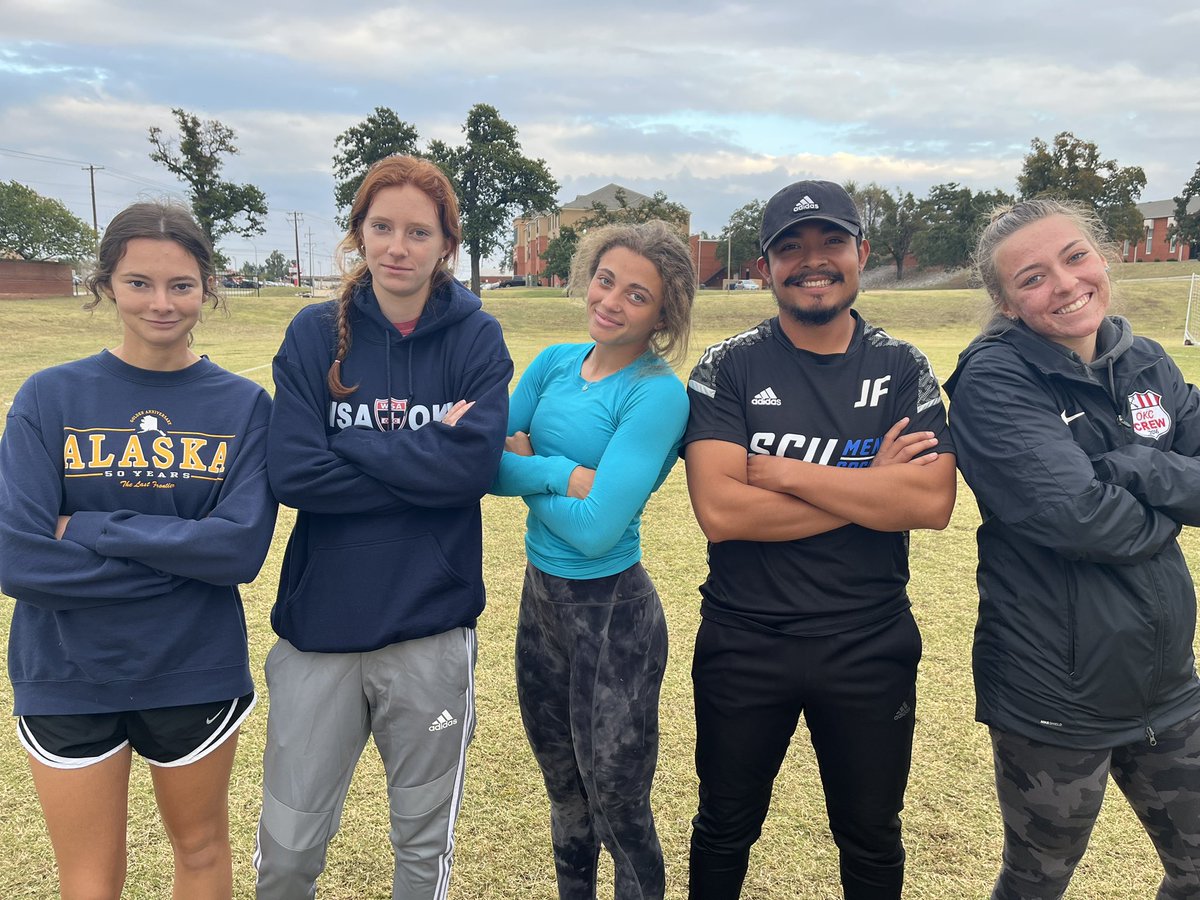 AliDSoccer's tweet photo. WSA Crew out supporting @Coach_jFermin and SCU Men’s team. Congrats on the win and good luck in the tourney!! #SixEggs #PPP #soccer #futbol  #hardwork #soccerista #girlpower #girlssoccer #womenssoccer #baller #goals #puma #soccergirl #sidebeforeself #weatsidealliance https://t.co/Z0CdnI5pgA