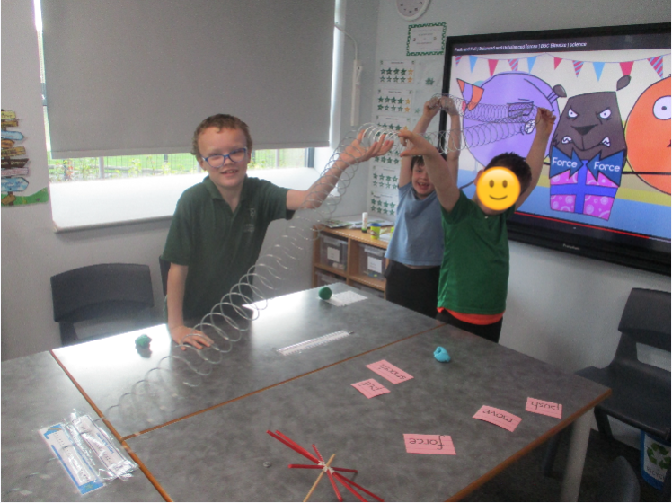 Bridgeview_Hull's tweet photo. Class Infinity have started the new term with their new science topic of 'forces', introducing scientific vocabulary. The children enjoyed 'pushing', 'pulling' and 'moving' different equipment. #classinfinity https://t.co/sr2opLKim4