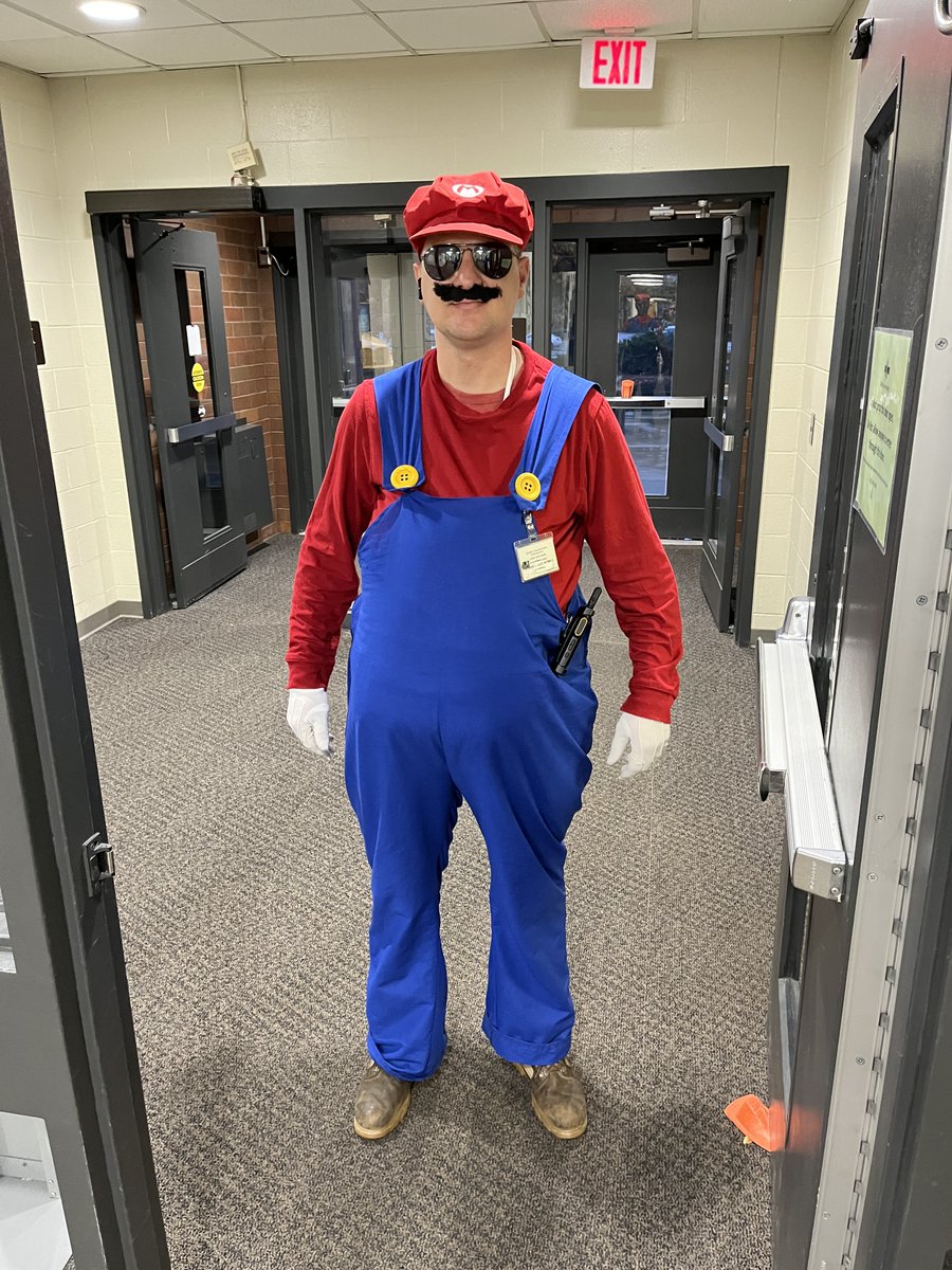 DublinSells's tweet image. The Sells staff never disappoints on Halloween! #RockPride #AmazingCostumes