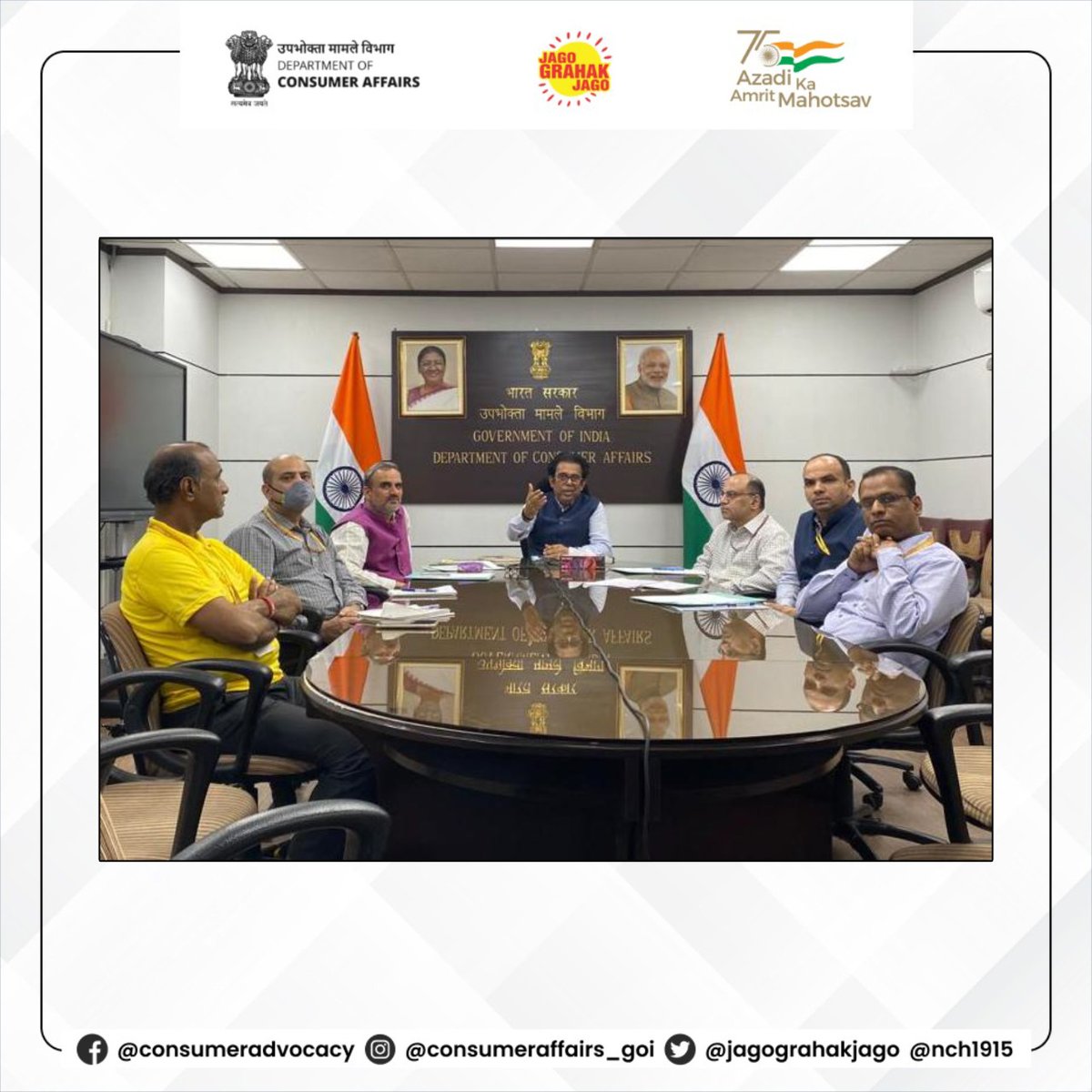 jagograhakjago's tweet photo. Sh. Rohit Kumar Singh, Secretary, Department of Consumer Affairs chaired a meeting with regard to the upcoming Lok Adalat being organised by #NALSA on 12th November 2022.
#LokAdalat #ConsumerCommissions https://t.co/N9zbGyWXJ6