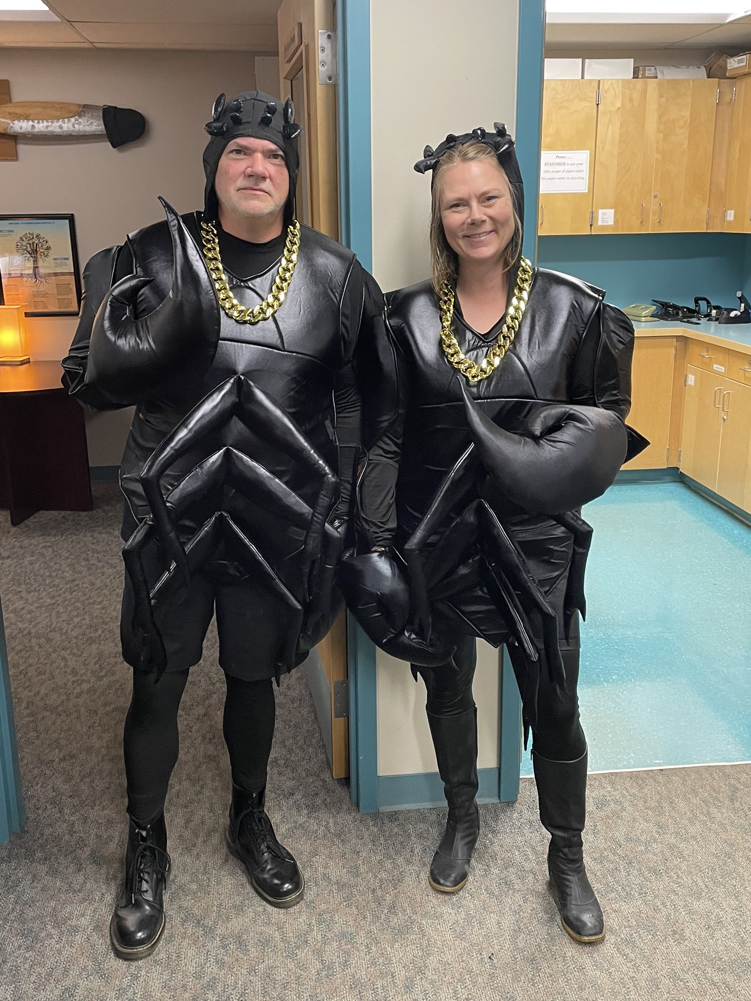Hammond Elem. SD42 on Twitter "Happy Halloween from the office! https