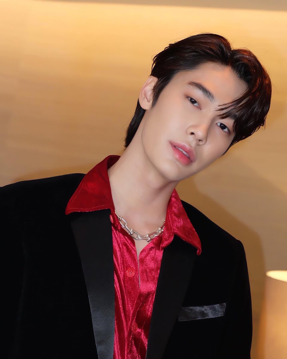 Dewjsu_club's tweet image. IG _zofear99

เกินปุยมุ้ยยยยยยย 😳🫠

📍 instagram.com/p/CkYb1U5rKF8/…

#HOWEAWARDS2022
#dew_jsu