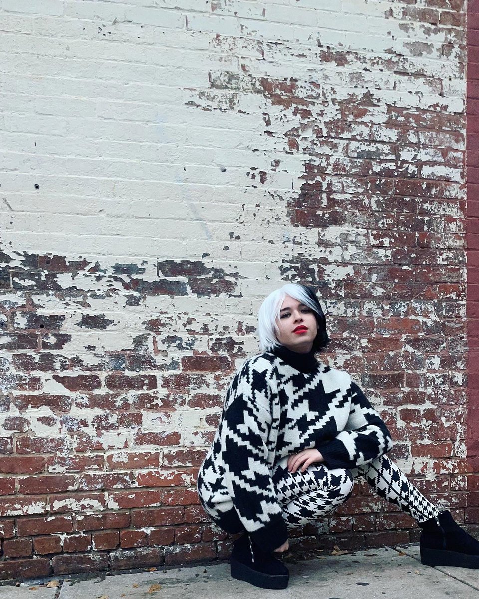 KrisTaylor32's tweet photo. “Wreaking havoc is my personal specialty.” ❤️🤍🖤 

#HappyHalloween https://t.co/gnQHScqy2a