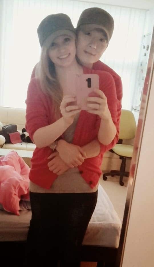 fantasy_asian2's tweet photo. The best thing to hold onto in life is each other 💛🤍
—Aubrey Hepburn
#amwf #wwam #amwflove #interracialcouple #WhiteGirls #AsianGuys https://t.co/p4ZqWG180z
