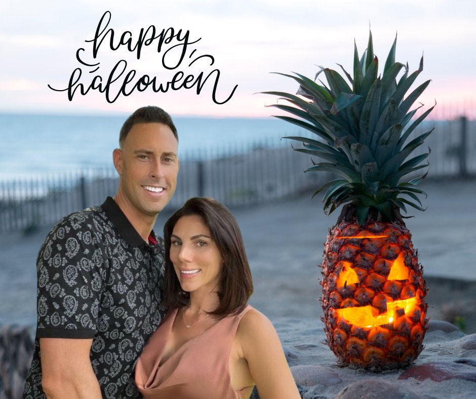 Happy Halloween 
From The Mintz Team 
South Florida Style 
.
.
.
#halloween #bocarealestate #october #spookyseason #pumpkin #happyhalloween #southfloridahalloween