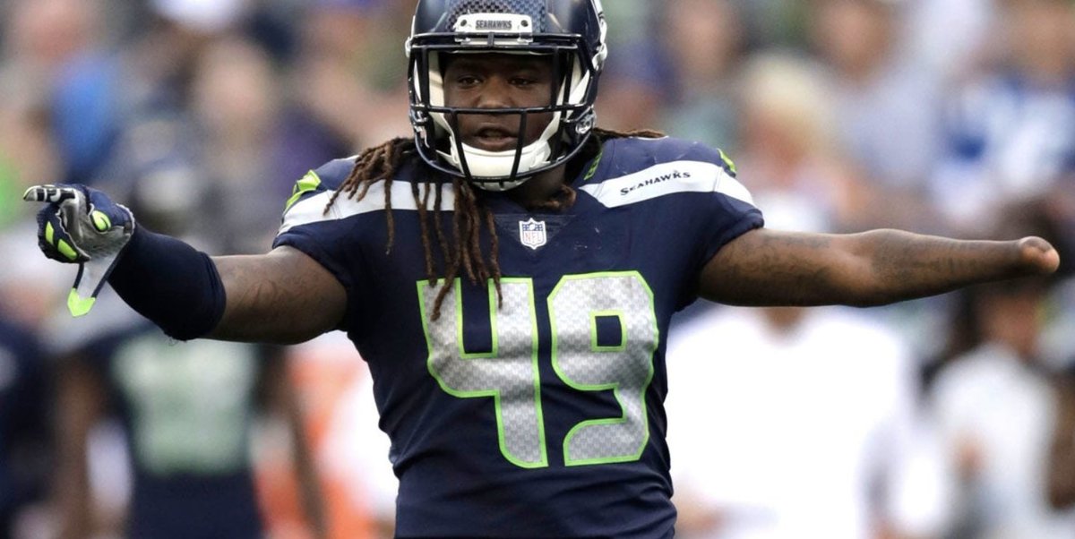 MegCassidy26's tweet photo. #CD5b @psyc220 This image of Shaquem Griffin is an example of "inspiration porn." He plays football at the highest level in the NFL while having a disability, and proves that having a disability does not stop you from following your dreams. https://t.co/DaKA0vcdpB