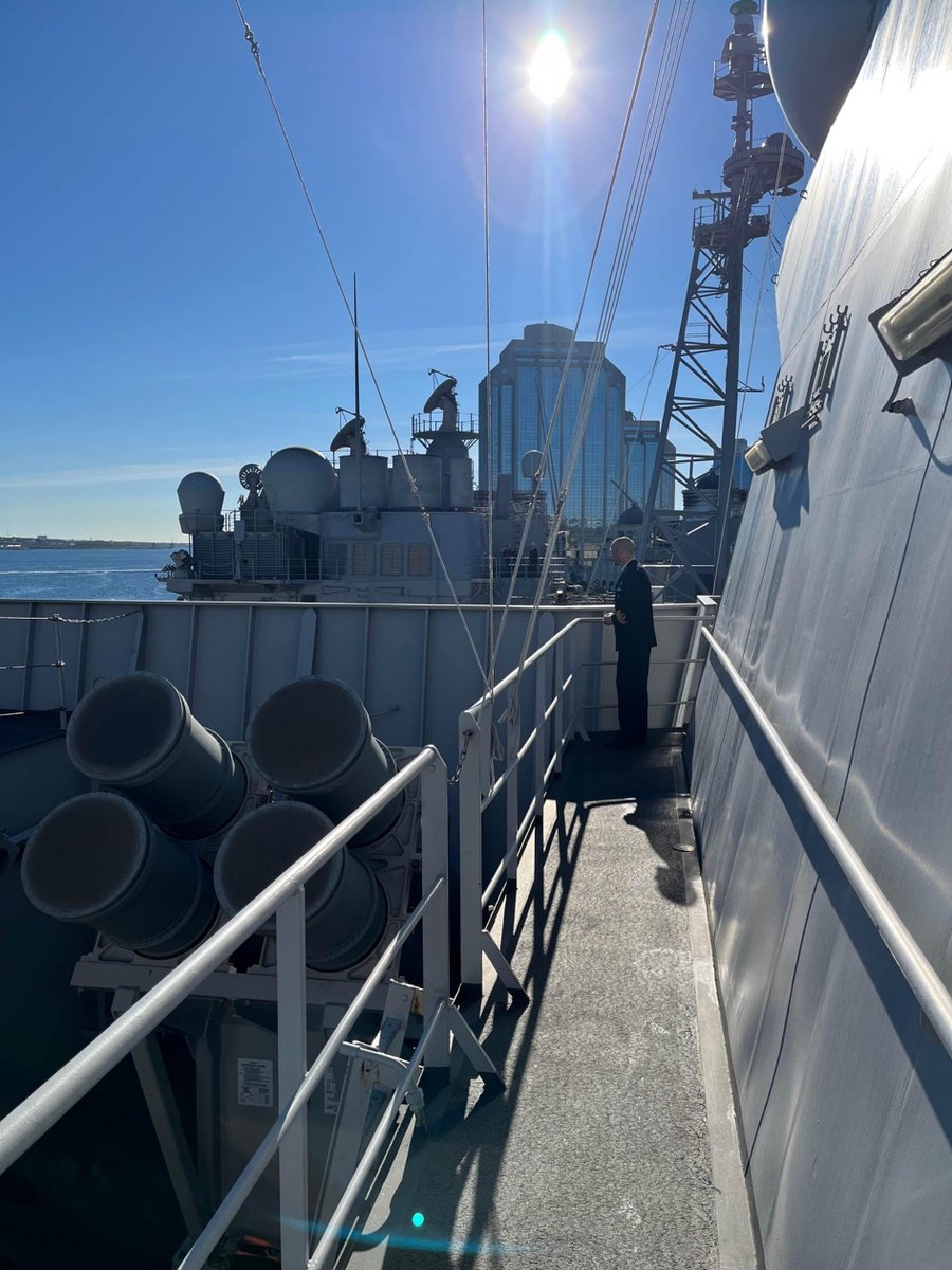 Wonderful to have @kon_marine frigates HNLMS De Zeven Provincien and HNLMS Van Amstel in Halifax & to receive a tour from the 🇳🇱 Dutch crew this weekend.

Wishing the team a safe voyage alongside🇺🇸 US, 🇨🇦 Canadian & 🇪🇺 EU partners as #NATOAllies in #AtlanticArcher. #WeAreNATO