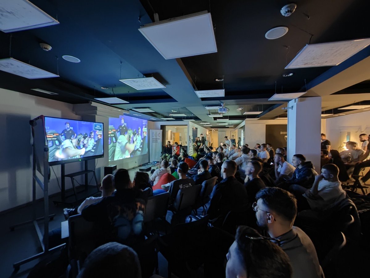 HCeku's tweet photo. The Eagles have landed 🦅 and are playing their first match at #IEM Rio Major 2022 Challenger Stage!

Together with the esports community we are watching @_badnewseagles showing their skills and determination on stage.

Good luck to our boys! You got this! 🇽🇰💙 https://t.co/X2rIgg06K9