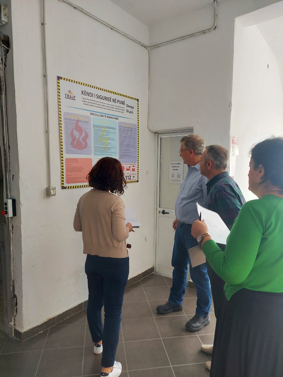 UN_Albania's tweet photo. .@UNIDO visited garments & footwear companies in Tirana to help them turn into more #ResourceEfficient & #EnvironmentallyFriendly. Included a debriefing session w national experts of the Technical University. Part of 'Business Parnerships & Solutions for #SDGs' JP, funded by 🇸🇪 https://t.co/DD6C76V4lv