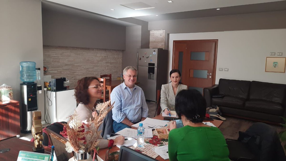 UN_Albania's tweet photo. .@UNIDO visited garments & footwear companies in Tirana to help them turn into more #ResourceEfficient & #EnvironmentallyFriendly. Included a debriefing session w national experts of the Technical University. Part of 'Business Parnerships & Solutions for #SDGs' JP, funded by 🇸🇪 https://t.co/DD6C76V4lv