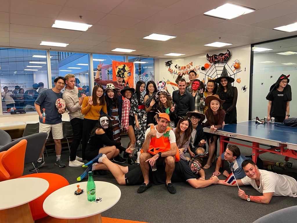 Happy Halloween! Let the spooktacular activities commence... 🎃👻

Our Gravitonians globally celebrated Halloween with some ghastly decorations and ghoulish games!

#Wearegravitas #gravitasrecruitment #recruitmentjobs #halloween #spookyseason