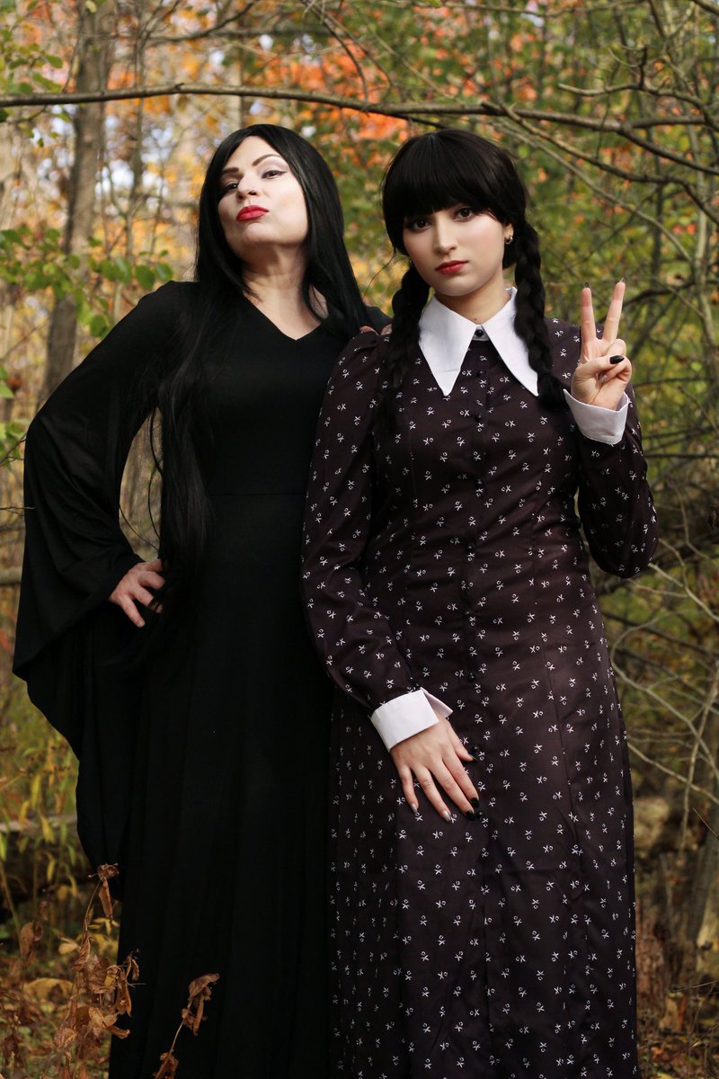 Happy Halloween from Morticia and Wednesday Addams 💀 Because <a href="/jennaortega/">marie</a> 's Wednesday is best Wednesday 🙏🔥
#Halloween #addamsfamily #wednesdaynetflix #timburton #MotherDaughter