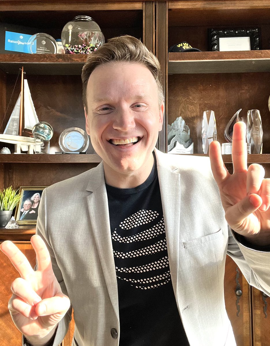 22 years with the company this week! It’s been an amazing journey to grow and learn from so many people. I still have a fervent desire to continue to win for my customers, coworkers and company. The best really is yet to come!!! #lifeatatt #attemp